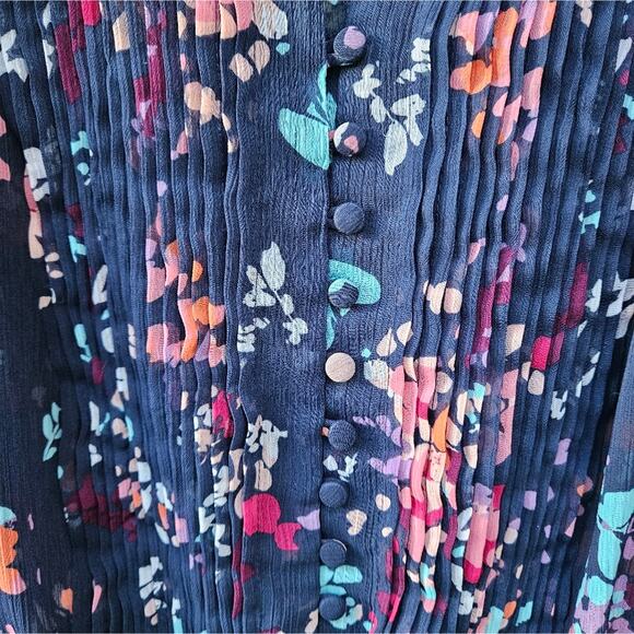A.N.A. navy blue floral top Size LP - Picture 8 of 12